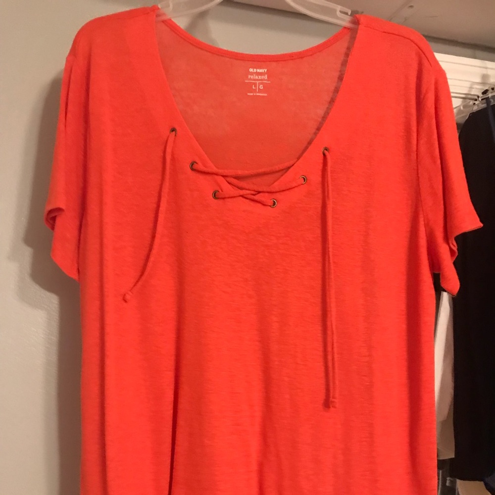 Old navy tie v neck